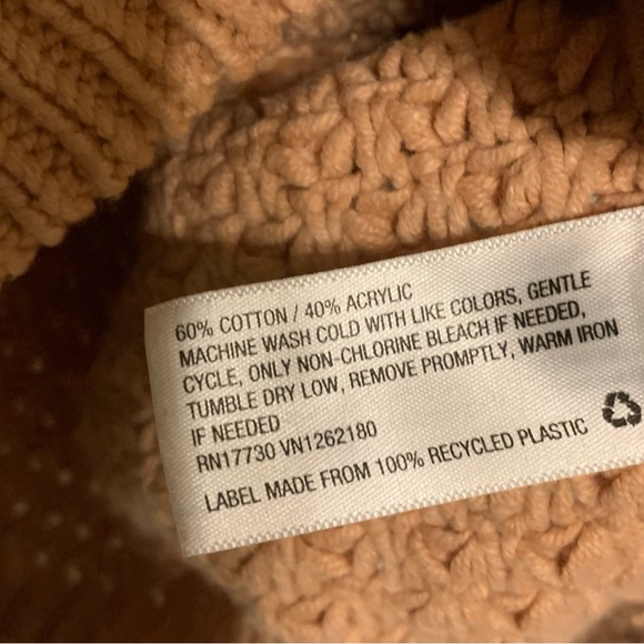 Universal Thread Sweater - Picture 2 of 4